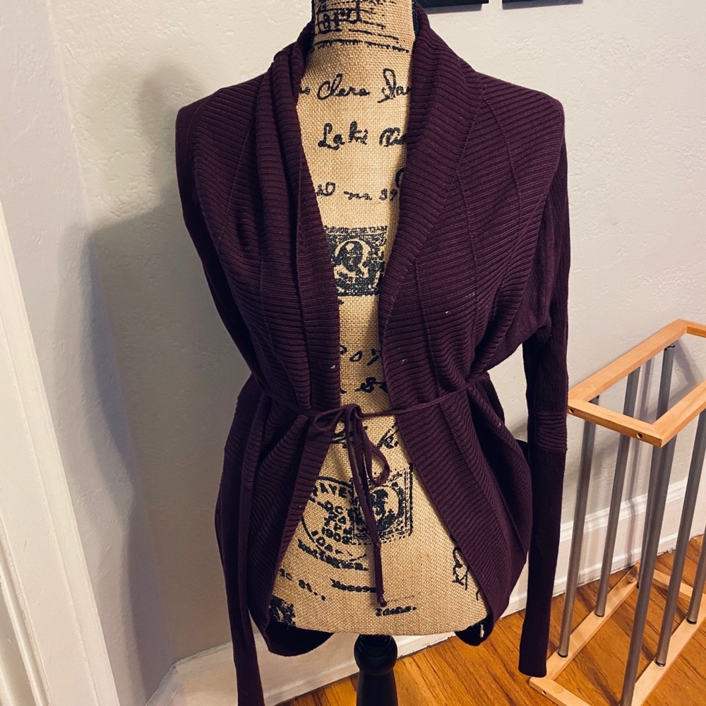 Lululemon transformation wrap dark adobe